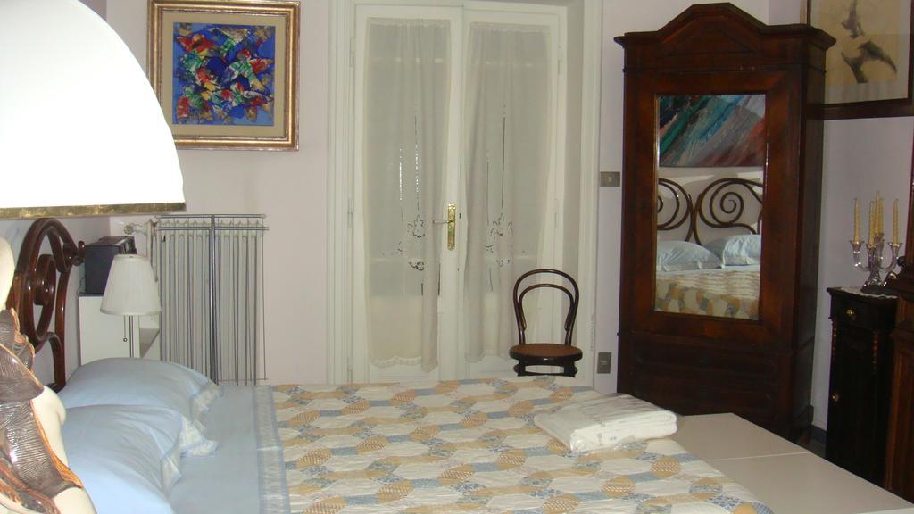 مبيت وإفطار روما Cagliari House المظهر الخارجي الصورة